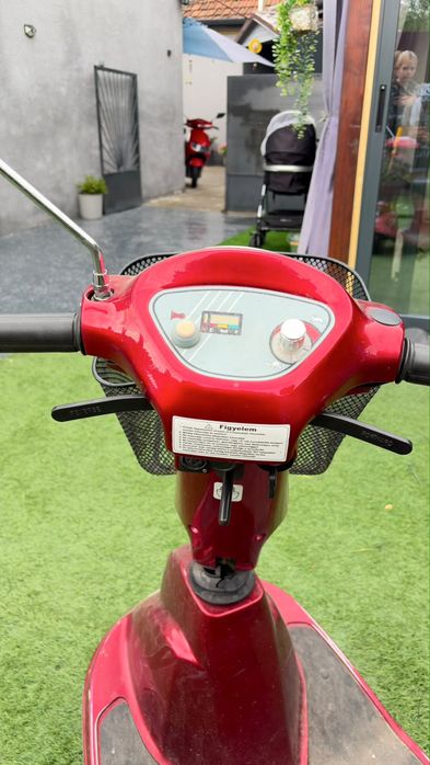 Scuter electric pentru persoane cu mobilitate redusă EL-GO – 3 roți