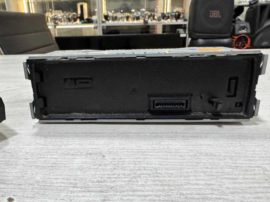 Авто CD/USB Плеър Pioneer MVH-08UBG