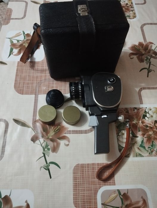 Кинокамера Кварц 2х85-1м за колекционери