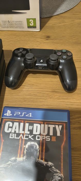 Play Station 4 Pro / PS4 Pro