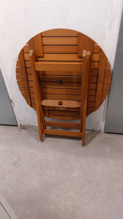 Маса и столове комплект