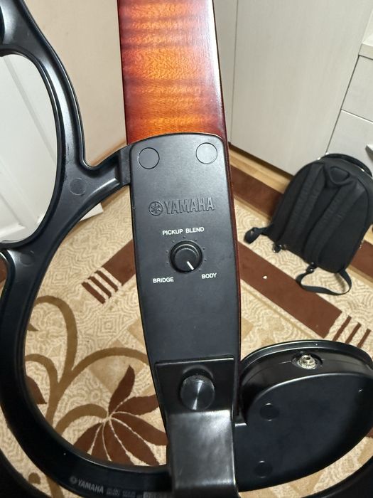 Vand vioara electrica yamaha sv250