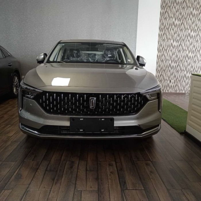 Срочна BESTUNE B70 FULL тоза 12 000 пробег