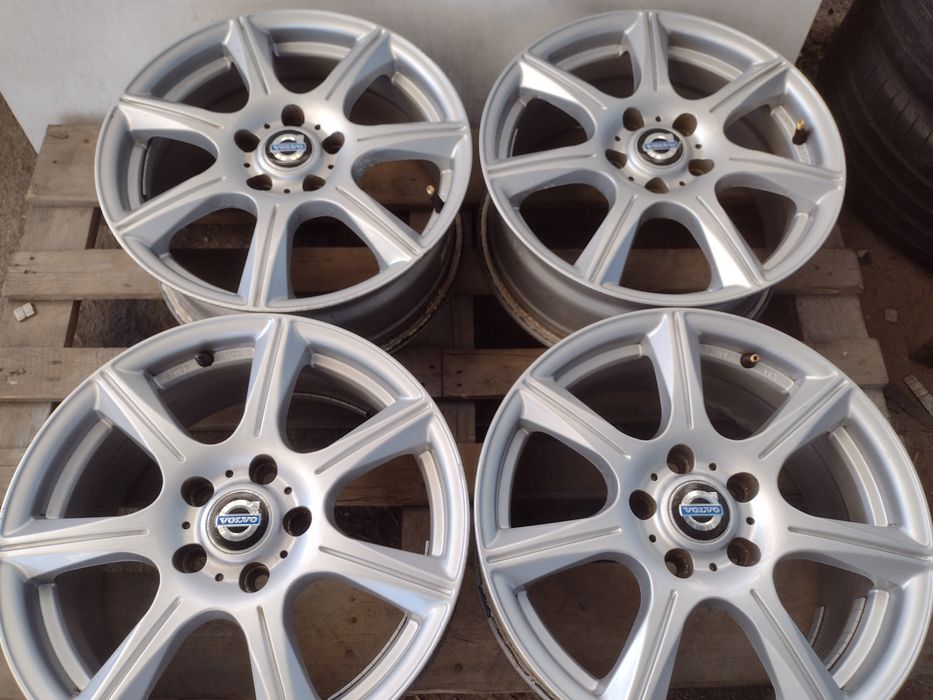 Whells4 cars 16-5x108 ET40 7j Volvo V40/S40