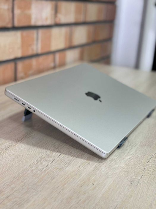 Macbook pro M4 pro (16inch) Silver