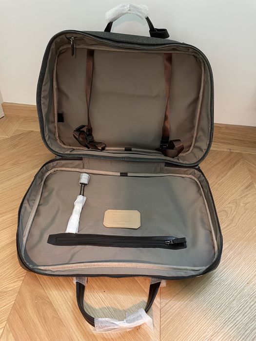 TUMI case originala noua