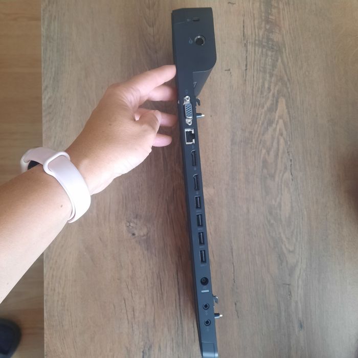 Docking station Hp - statie de andocare 2013