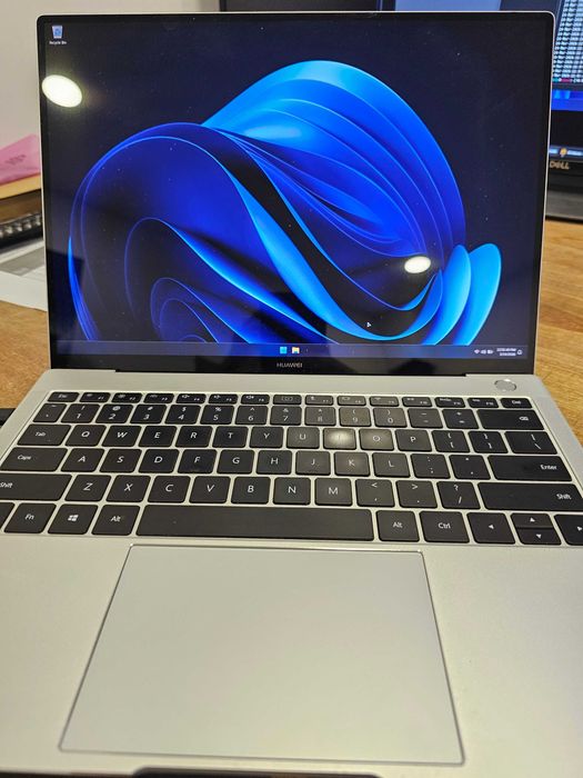 Лаптоп Huawei MateBook X PRO MACH-WX9 сребрист