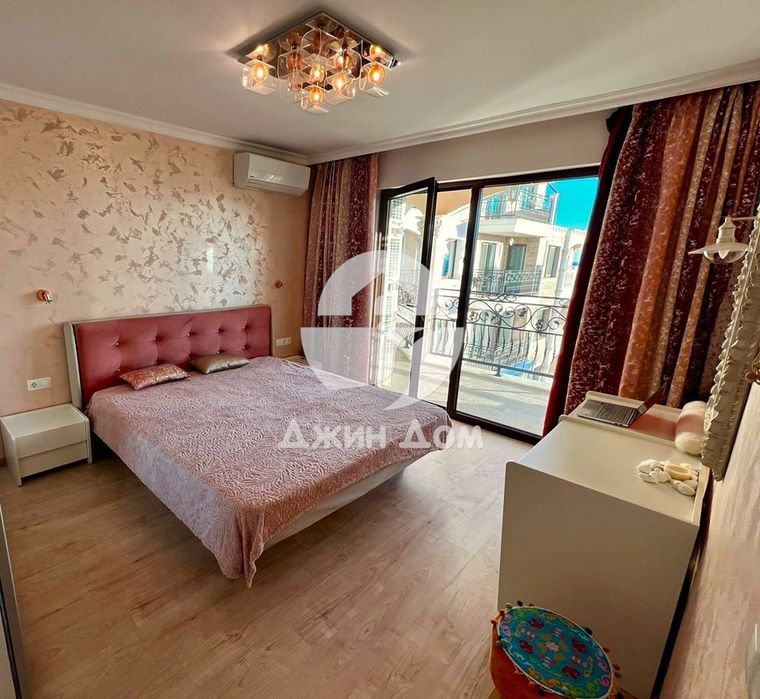 Продава се Тристаен апартамент в Несебър - 114 кв.м за 2325 €/кв.м - Снимка #5