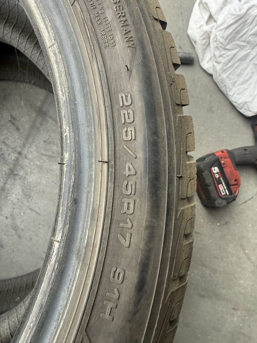 Anvelope 225/45/17