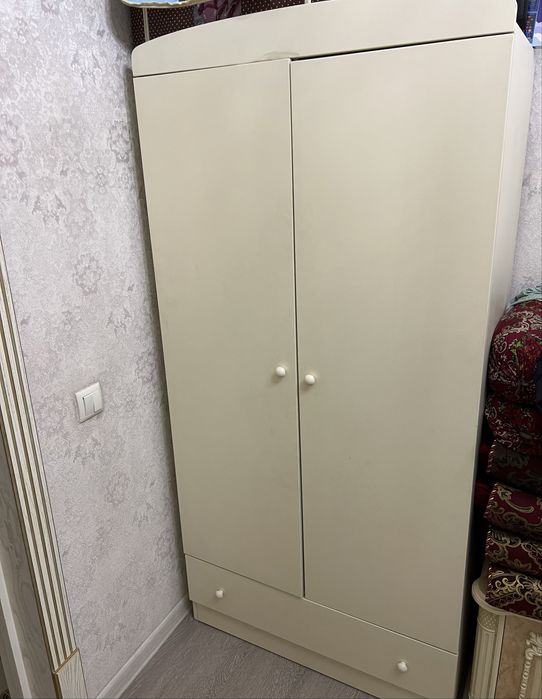 Detskiy shkaf B/U zor xolatda