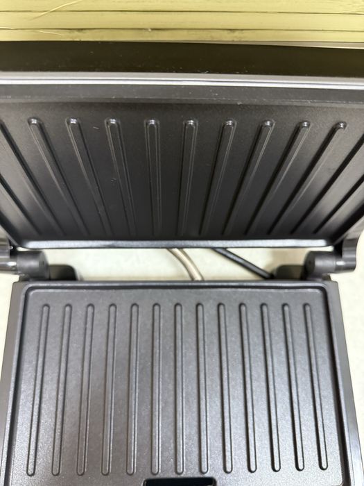 Грил скара Severin Contact Grill