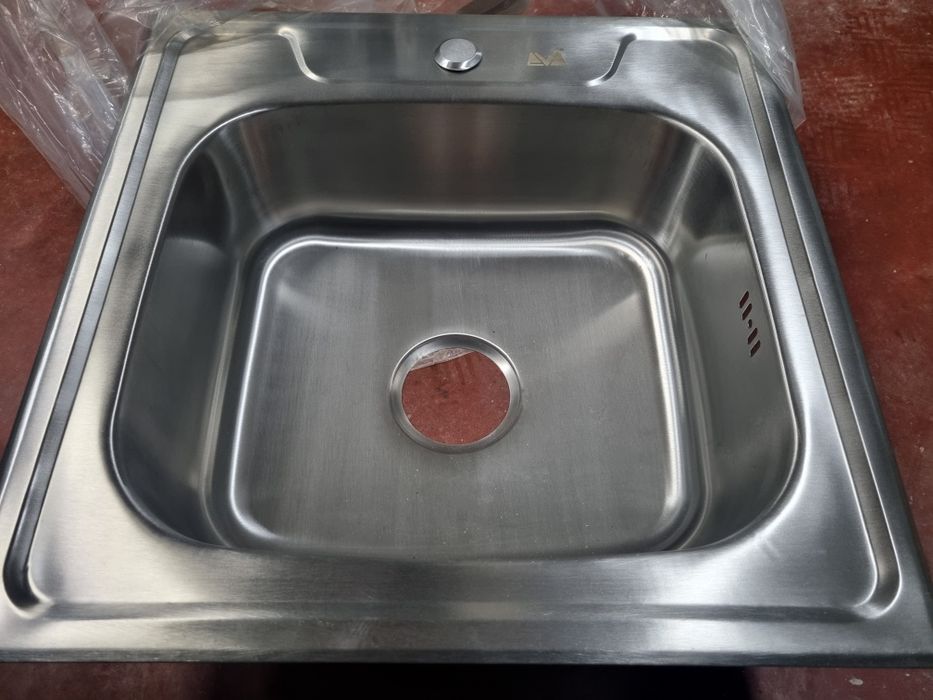 Chiuvetă inox anticalcar 50x50x17 nouă