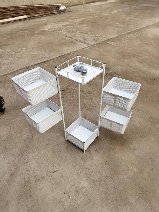 Этожерка. Корзина для фруктов и овощей.