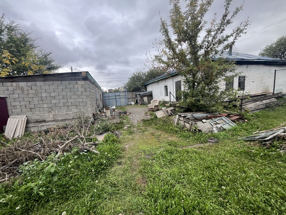 Продам участок с домом