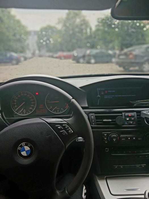 Bmw 320D E91 din 2009