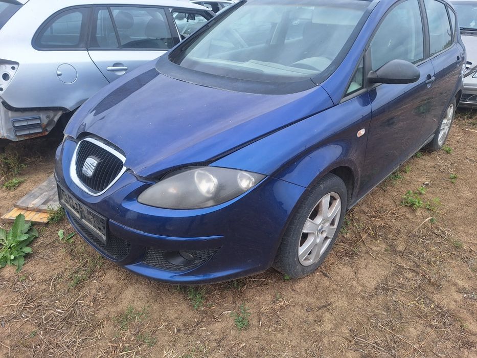 Dezmembrez seat altea