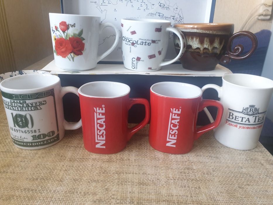 Бокалы-кружки для чая.