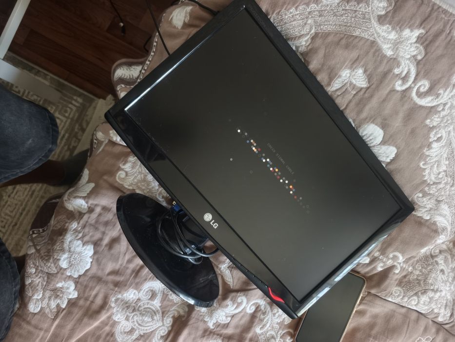 Продам монитор lg