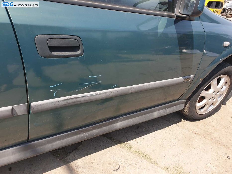 Usa Usi Portiera Portiere Dreapta Fata Dezechipata cu Defect Opel Astra G Break Combi 1998 - 2004 Culoare Z387