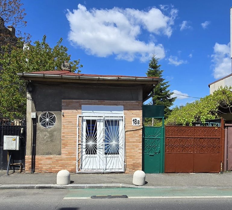Spațiu birou  , depozitare  , stradal