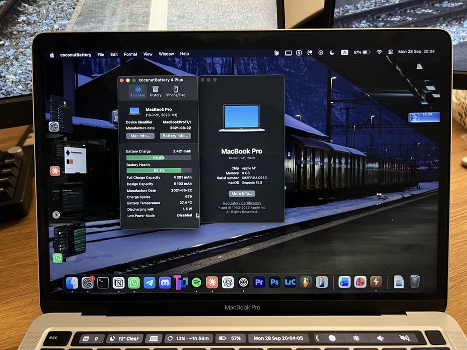 Macbook Pro M1 2020 8/256gb 84% Акб