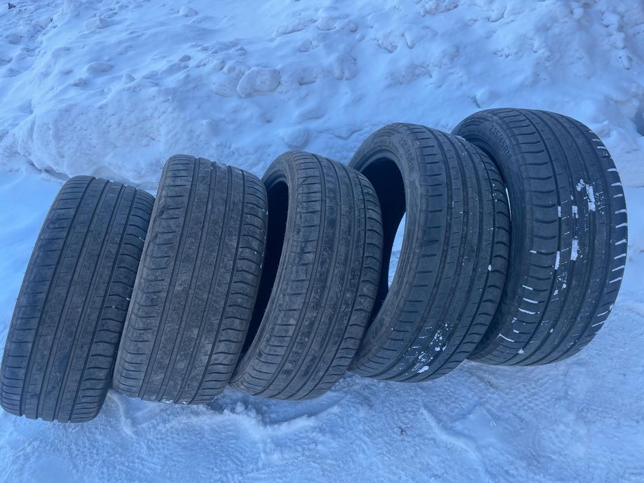 Продам шини от BMW