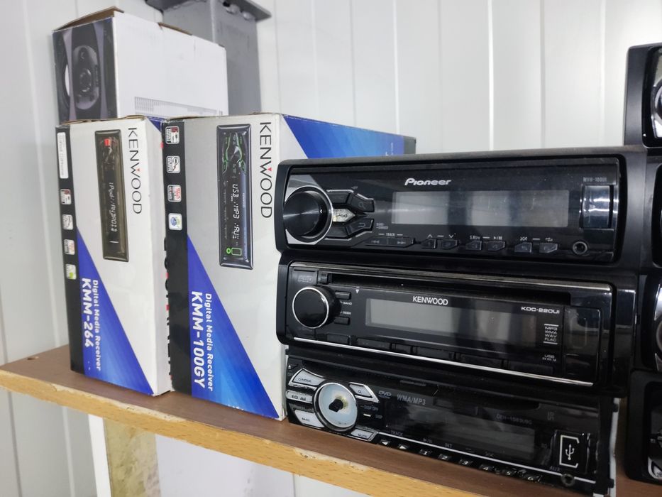Авто плеъри радио Pioneer Alpine Kenwood Sony JVC