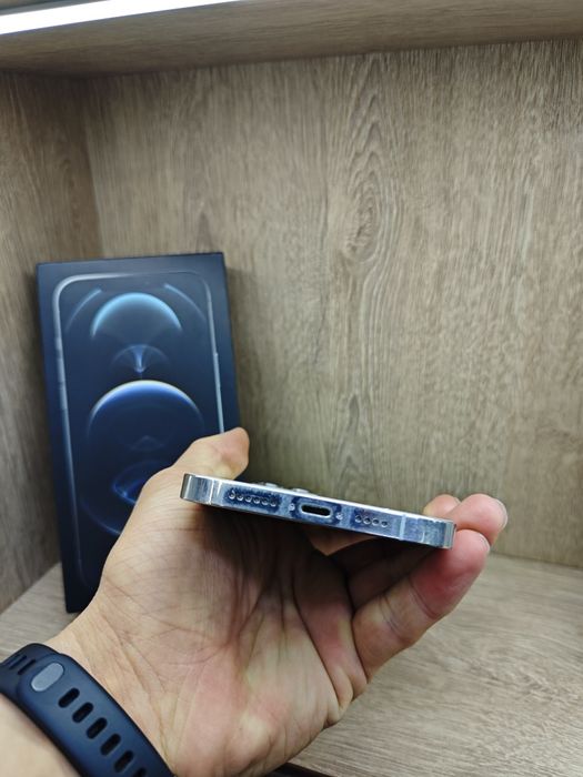 iPhone 12 pro max 128gb