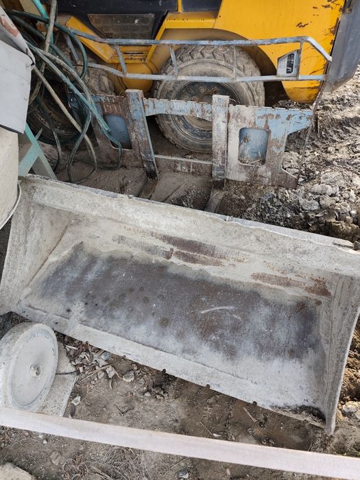 Încărcător (bobcat) jcb