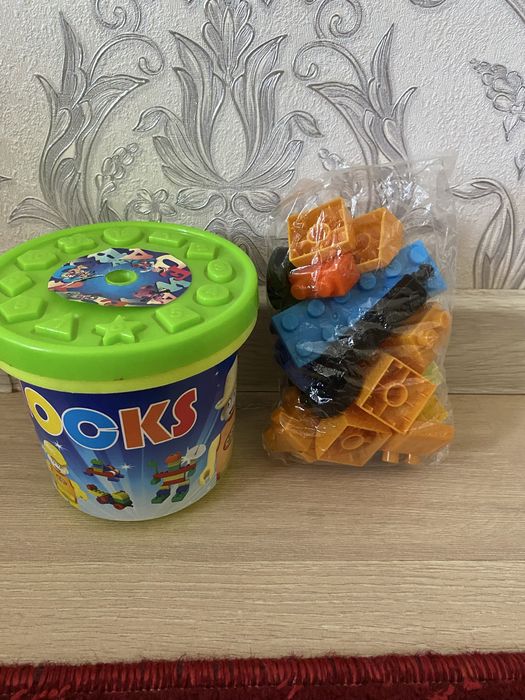 Игрушки цены разные