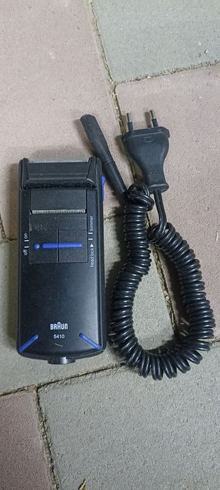 Электробритва браун 2000