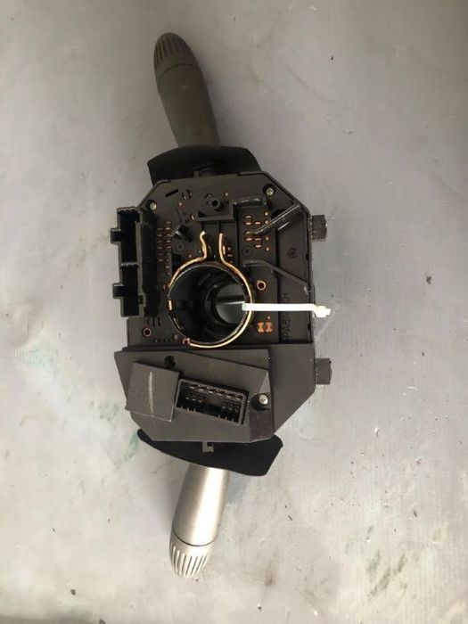 Bloc lumini cu comutator maneta semnalizare fiat punto 2005