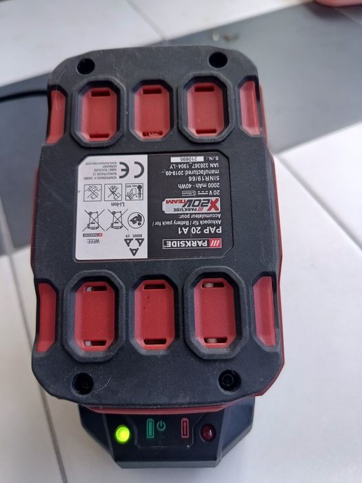 Bormasina Parkside cu PERCUTIE 20V