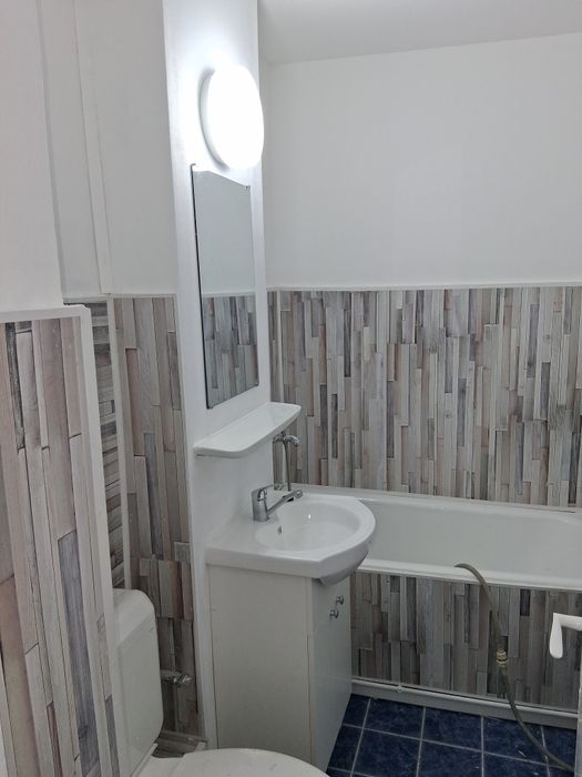 Apartament de inchiriat.