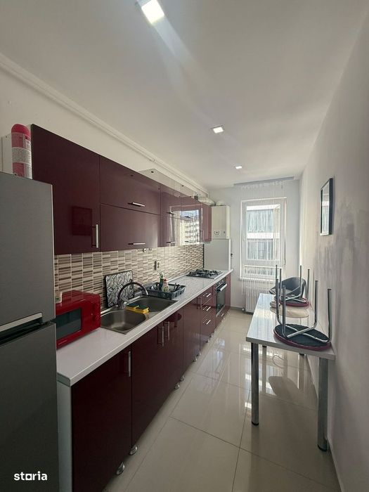 Inchiriere Apartament 2 Camere Decomandat Cu Balcon -Militari