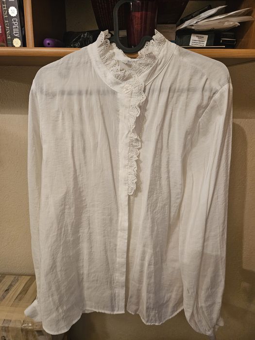 Елегантна снежнобяла риза