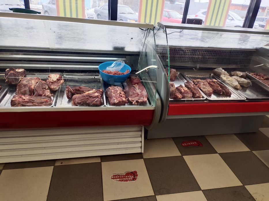 Продам ветринные холодильники