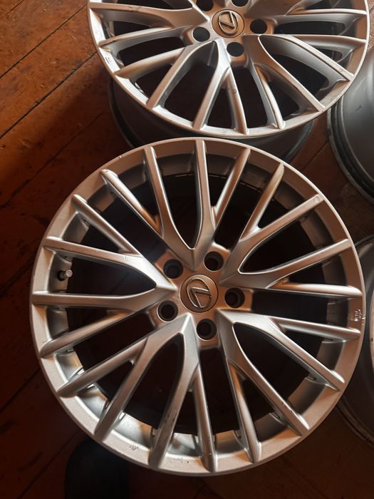 Продам диски Lexus RH R18 5/114.3