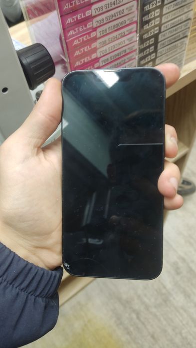 Айфон 16е 128гега