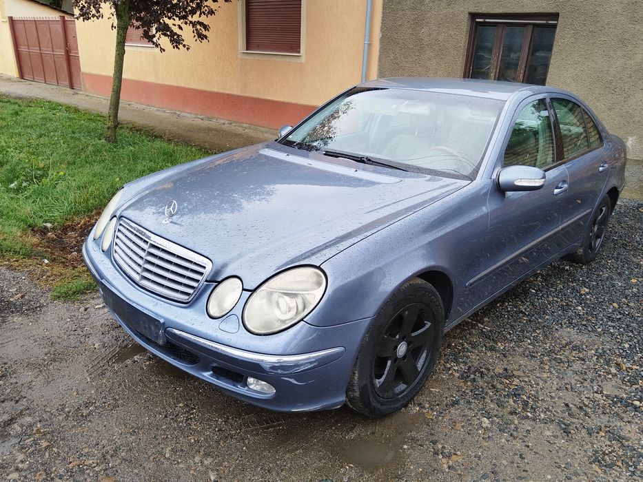 Far stanga Mercedes E-Class w211 Europa