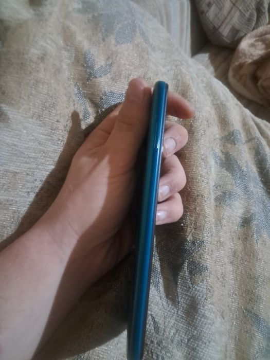 Продам телефон Redmi not 9