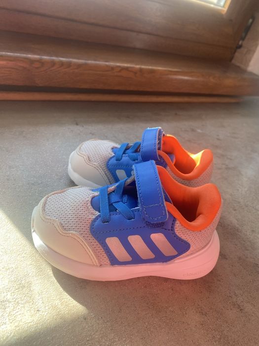 Маратонки Adidas Sportswear