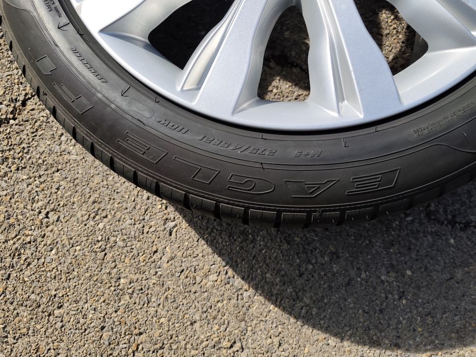 275/45/21" 4бр Good year eagle f1 suv 4x4 dot2019,7mm