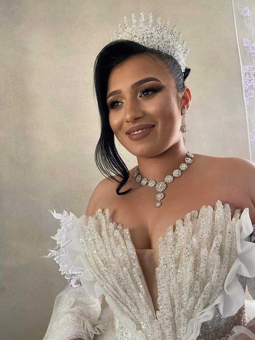 Rochie mireasa de vânzare