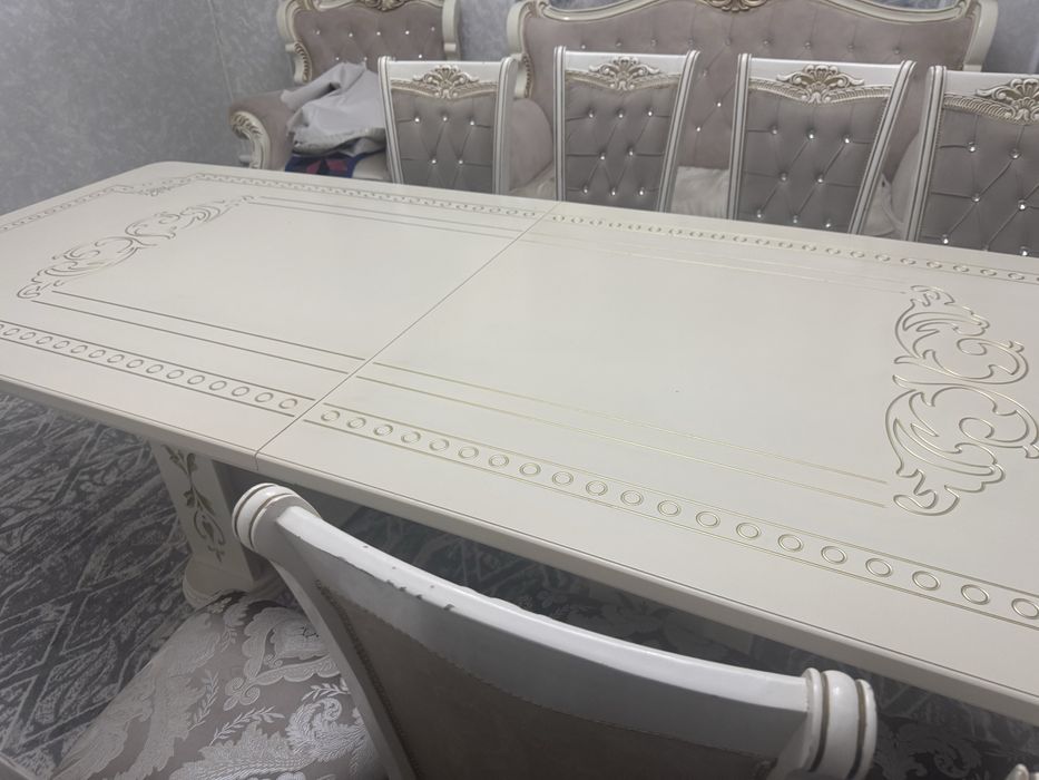 Продам стол 30000, торг