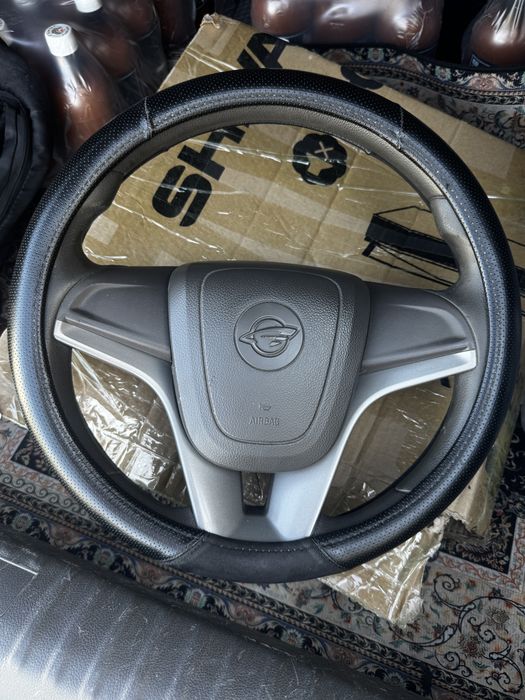 Запчасти аксесуары на авто