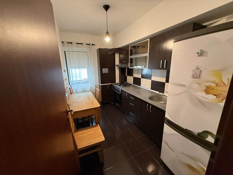 Aprtamnet 2 camere cu loc parcare