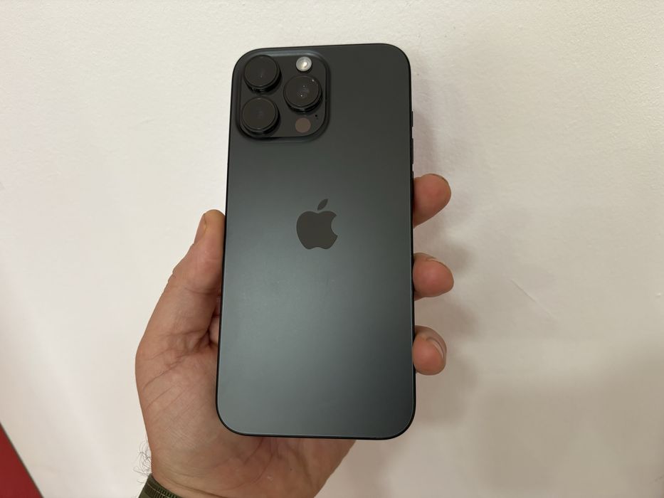 Iphone 16 Pro Max, Black Titanium, pentru piese