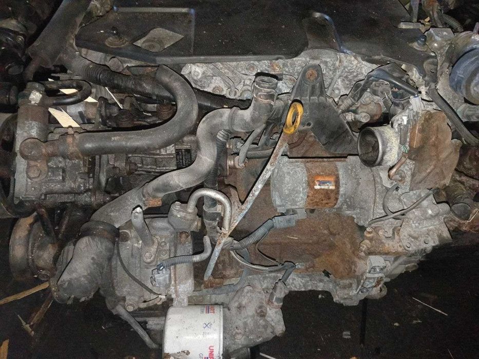 Двигатель 1CDFTV 1cd Toyota Corolla бек